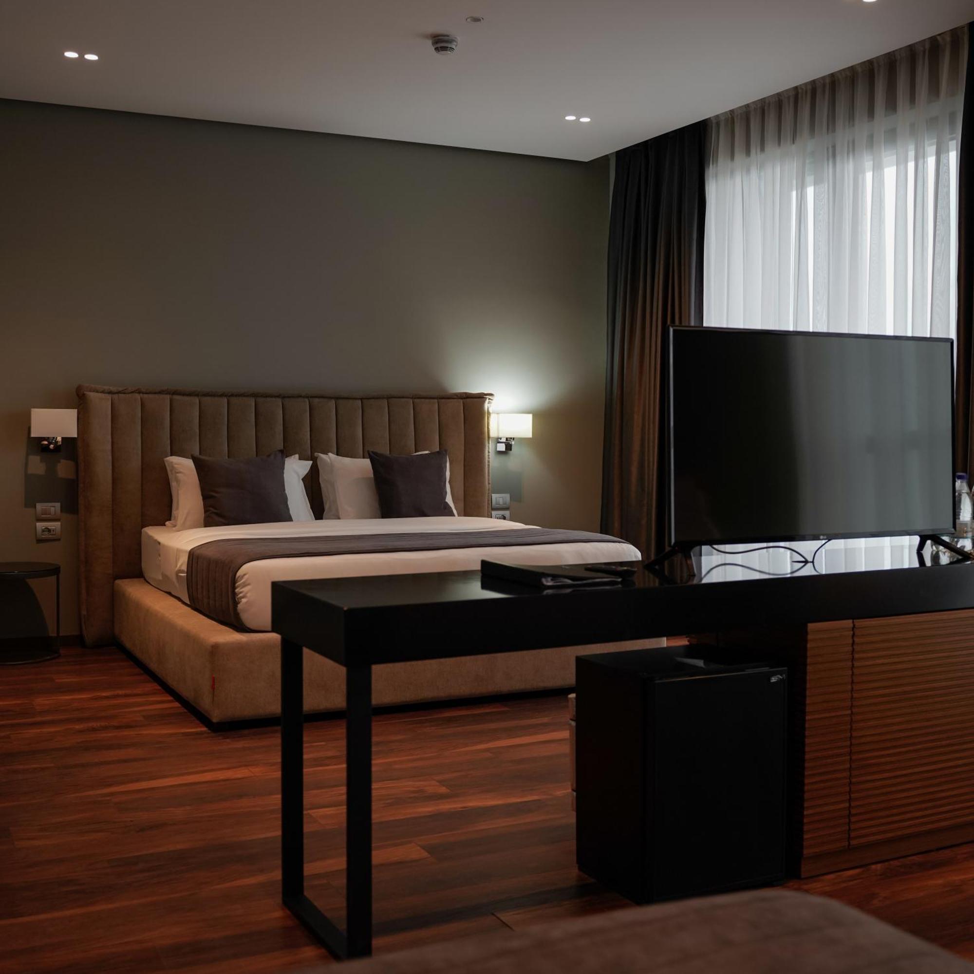 Supreme Hotel Голем Экстерьер фото