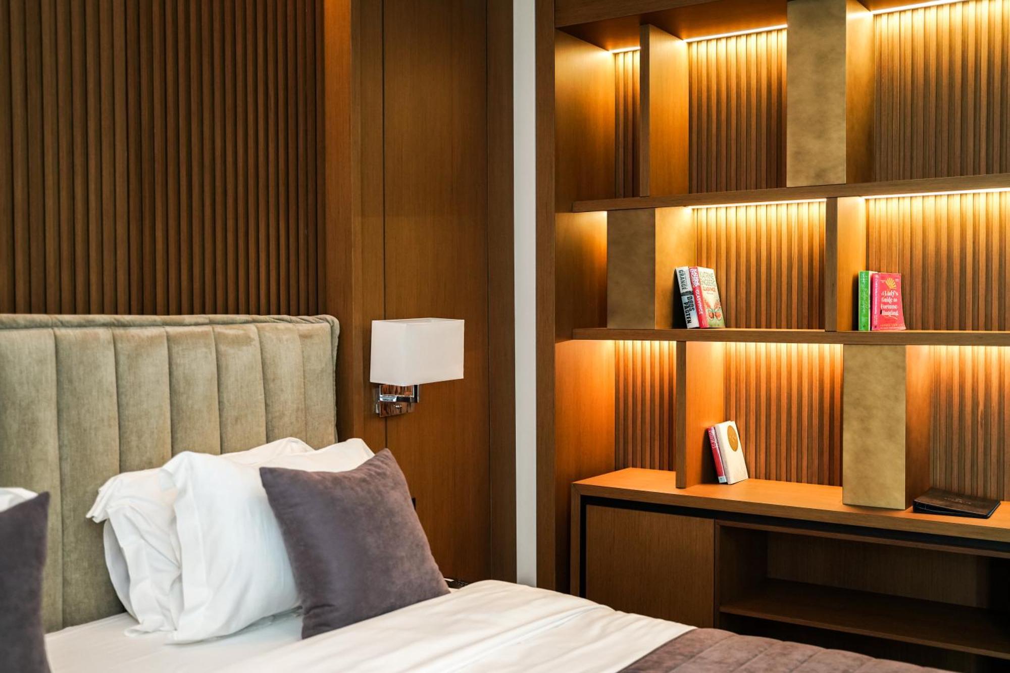 Supreme Hotel Голем Экстерьер фото