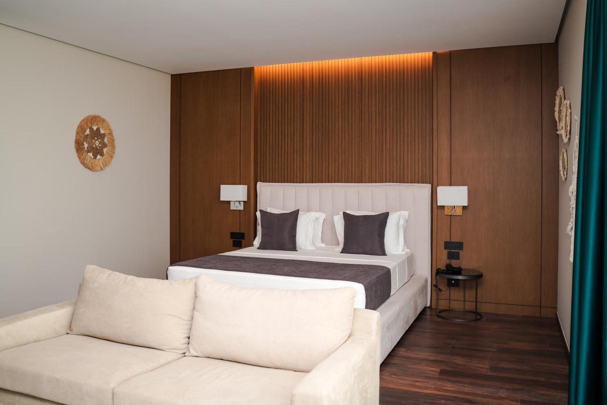 Supreme Hotel Голем Экстерьер фото