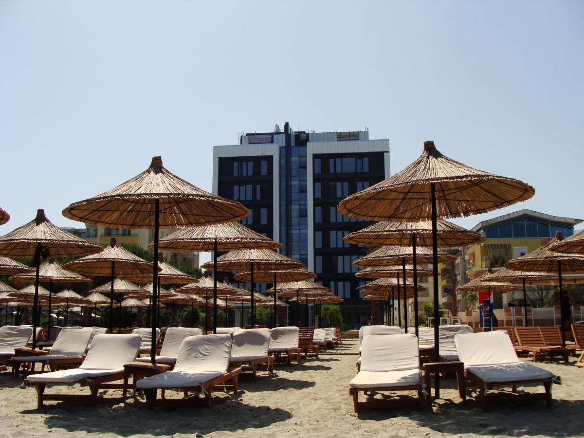 Supreme Hotel Голем Экстерьер фото