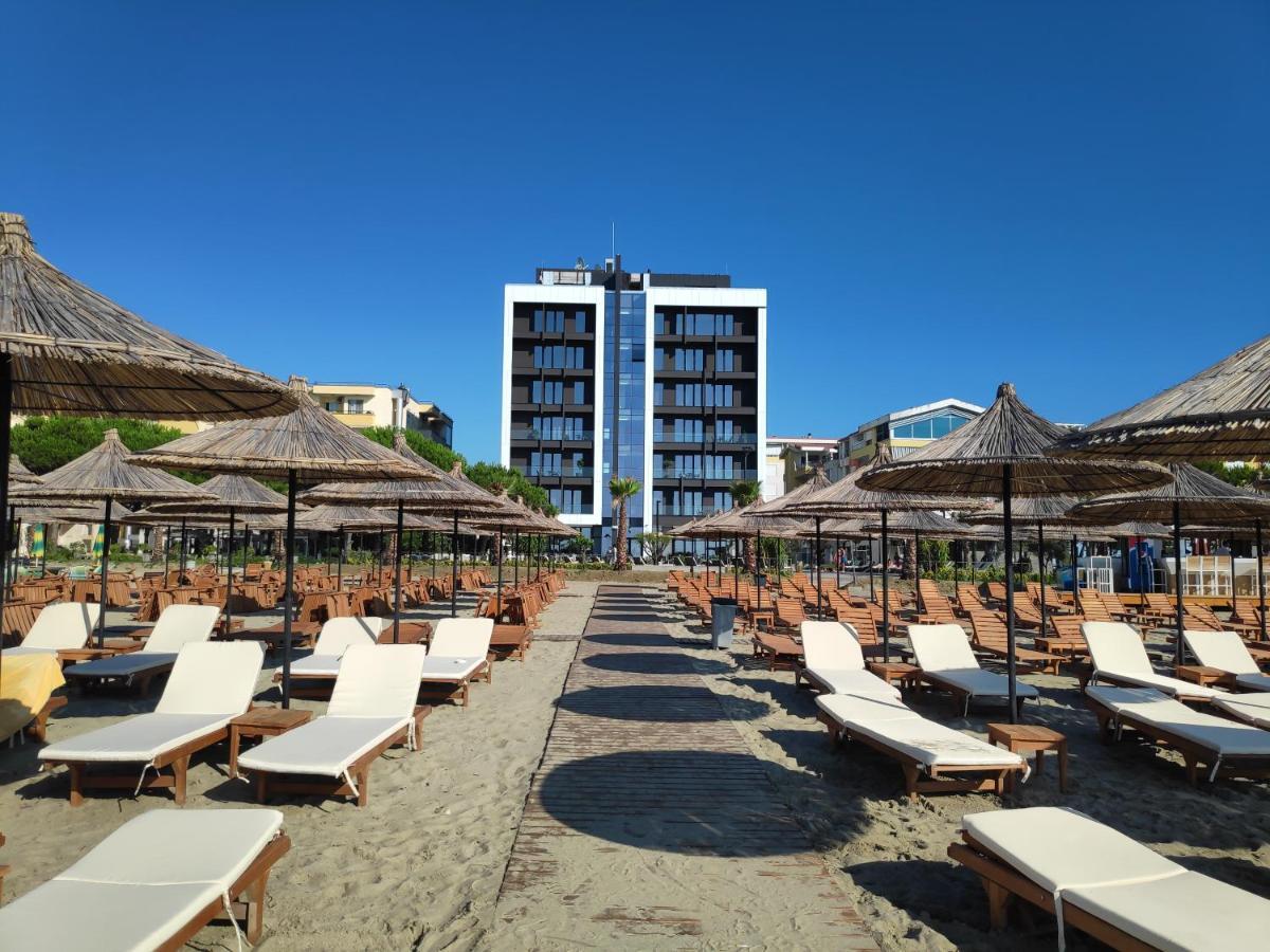 Supreme Hotel Голем Экстерьер фото